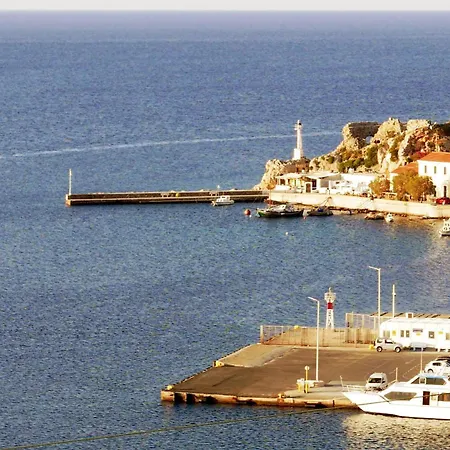 Vila Elegeo Rockhouse Agia Marina  Exteriér fotografie
