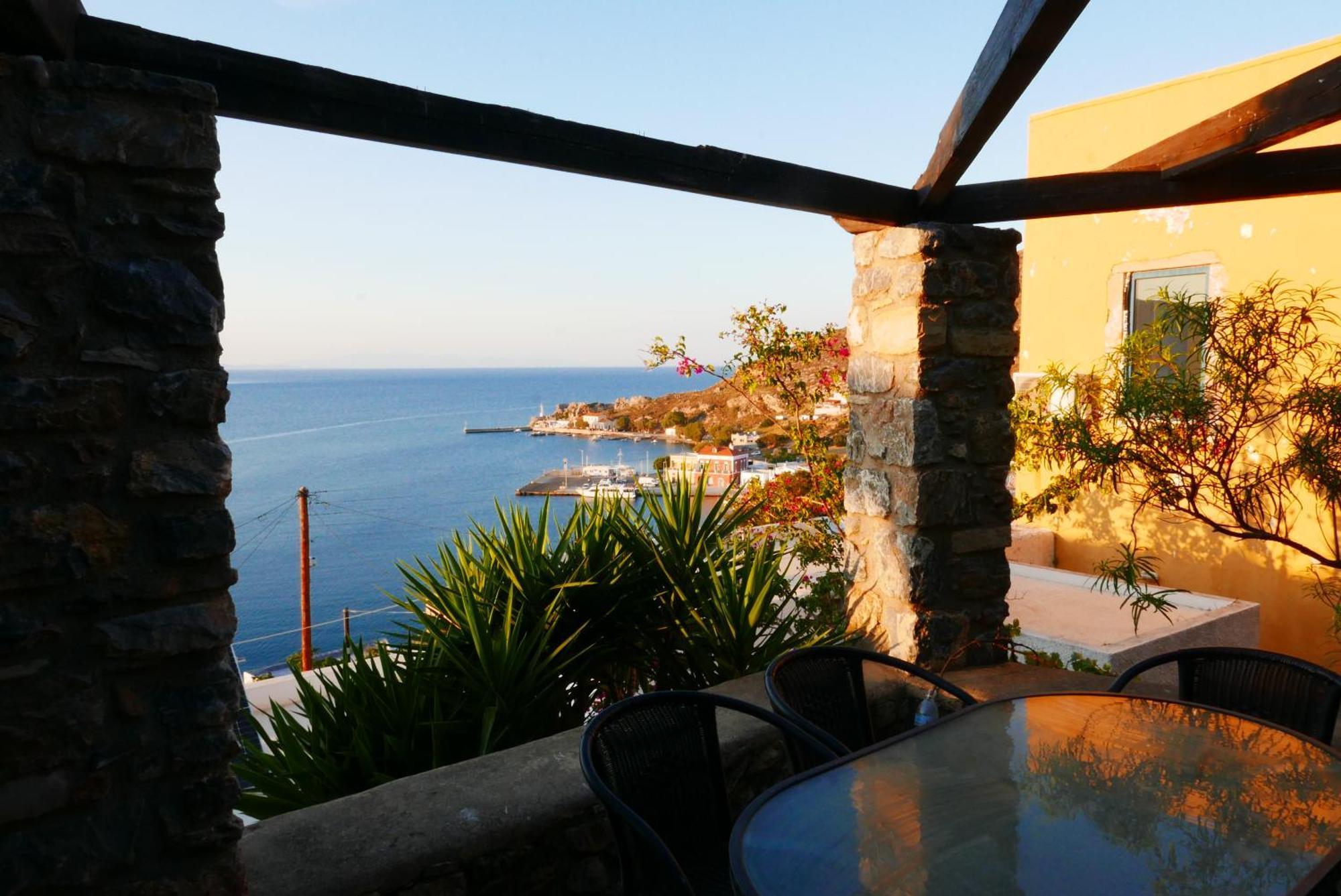Elegeo Rockhouse Holiday home