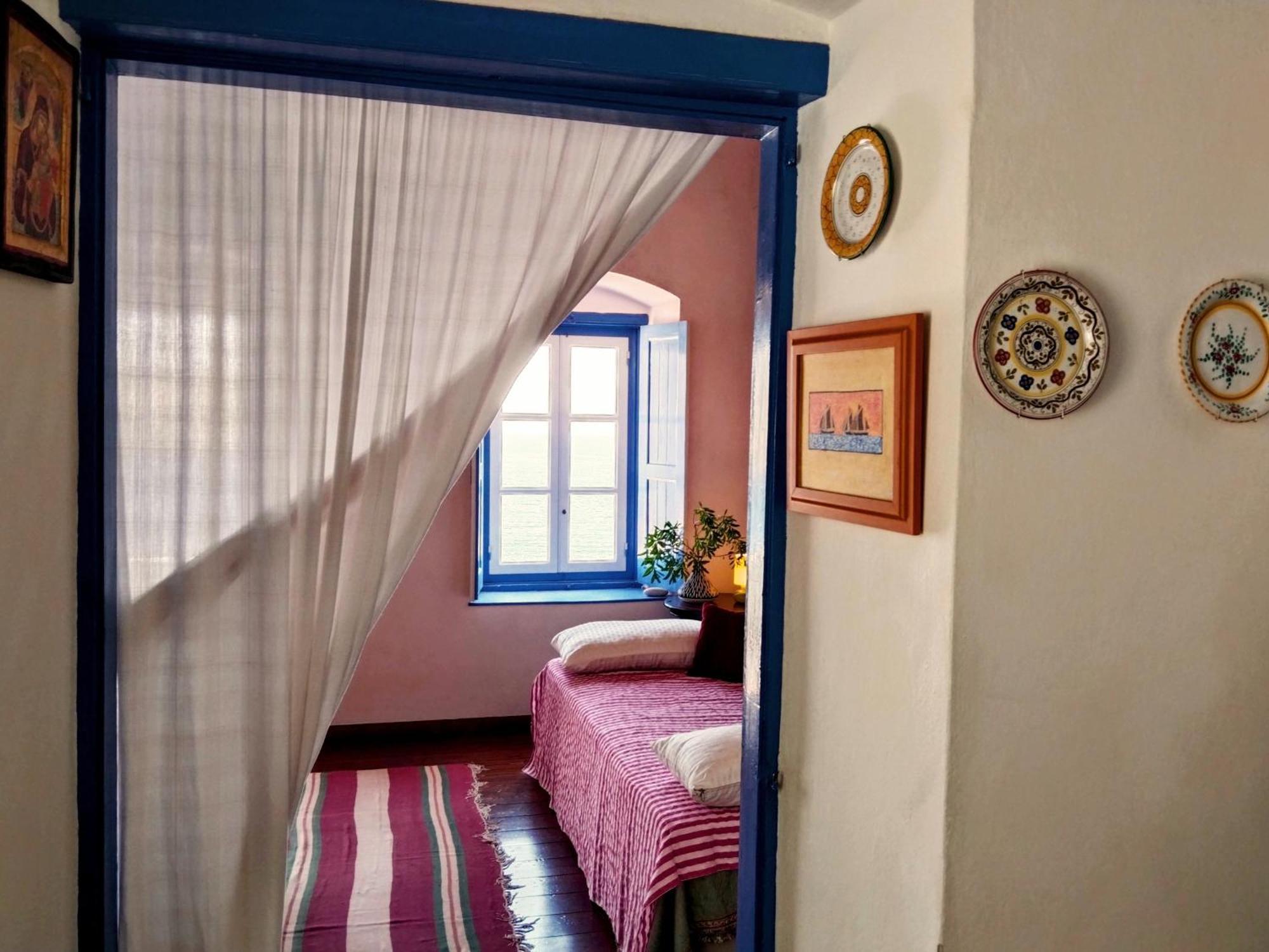 Holiday home Elegeo Rockhouse *